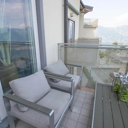 펜션 Enjoyiseolake - Terrazza A - Modern Two-storey Flat With Pool And Terrace